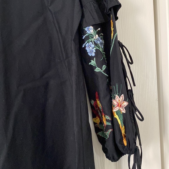 Zara Embroidered Poplin Dress - Picture 5 of 7